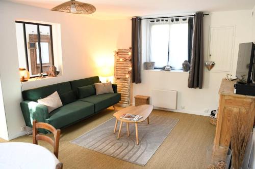 Gaillon-sur-Montcient House | La maison du 1, Vexin