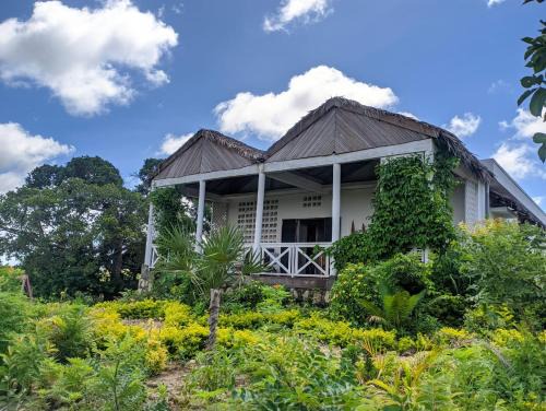 Mahajanga Cabin | La maison d'hôte de la Forêt Retrouvée