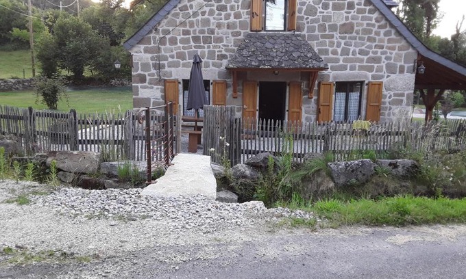 Menet House | La maison d oscar