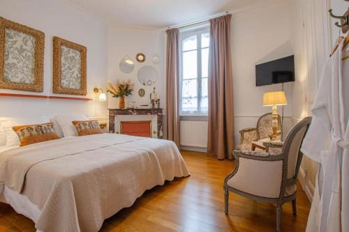 Estissac House | La Maison D'Othe