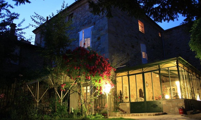 Brives-Charensac Bed & Breakfast | la maison des chartreux