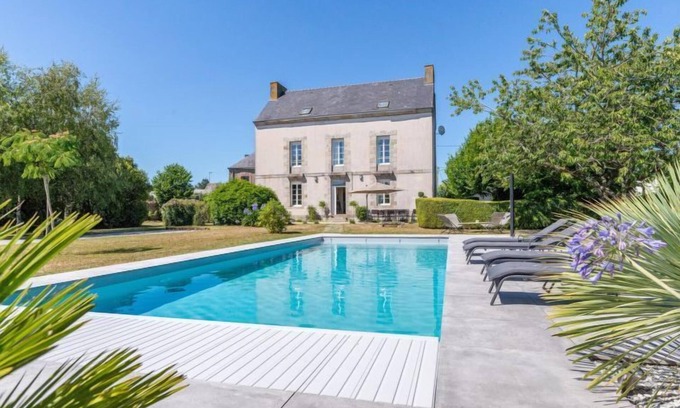 Caden House | La maison des Frères (Villa) by Interhome