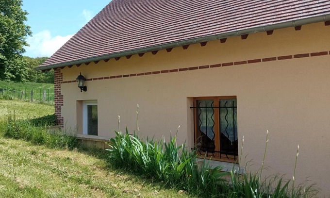 Saint-Germain-la-Poterie House | la maison des taillis