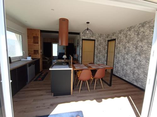 Creances House | La maison du bout