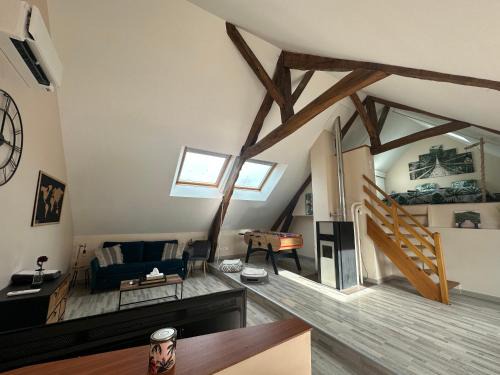La Forestiere House | La Maison du Moulin à Vent