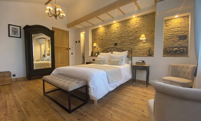 Labarthe-sur-Leze Bed & Breakfast | La Maison du Poëlon