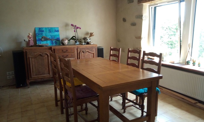 Porspoder House | La Maison du Spernoc, close to beaches, the GR34 and shops