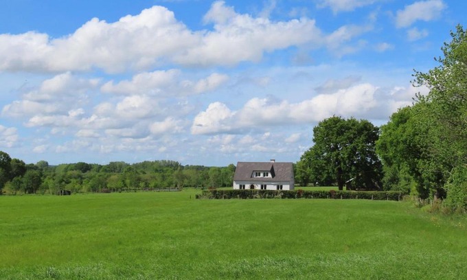 La Chapelle-Saint-Aubert House | La Maison aux pignons verts