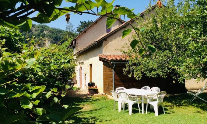 Saint-Martin-Labouval House | La Maison du Cluzel - SAINT MARTIN LABOUVAL