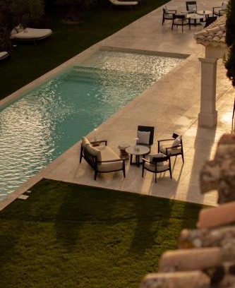 Grignan Villa | La Maison - Grignan