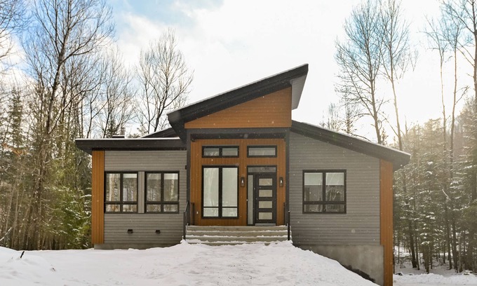Mont-Tremblant Cabin | La Maison Miah