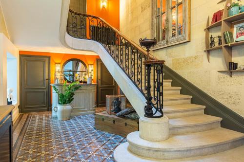 Libourne House | La Maison Mulatô, demeure privée d'hôtes, piscine & spa Libourne, Saint-Emilion