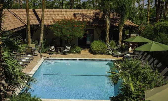Deepwell Estates Hotel | La Maison Palm Springs - Deluxe King Room #1
