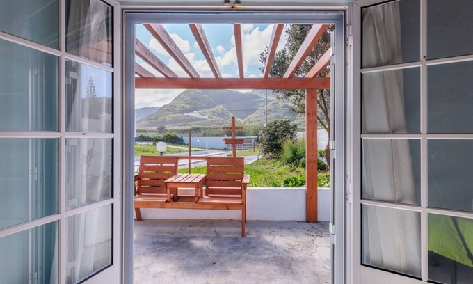 Mosteiros Cottage | La Maisonette - Azorean Butler