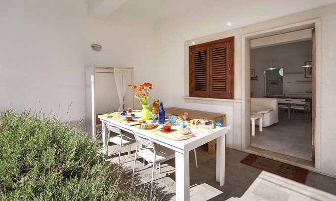 Marina di Ragusa Apartment | La Mancina is just 150 meters away from the main beaches of Marina di Ragusa