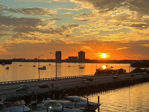 North Bay Village Apartment | La Marinita - Marina Views Pool Parking Location