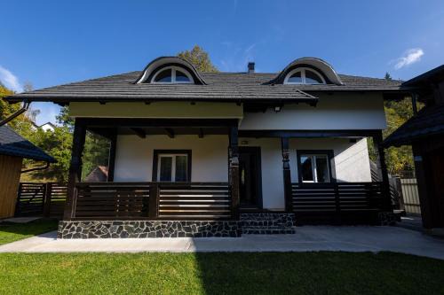 Sadova House | La nana Dora
