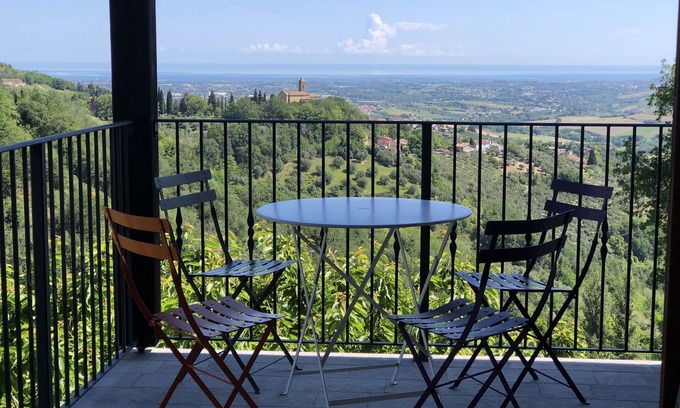 Montefiore Conca Villa | La Nocciola - Villa with private pool in Montefiore Conca, Emilia-Romagna