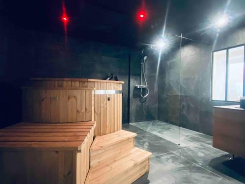 Saint-Bruno - Saint-Victor Apartment | La Nordique LE 50 Suites and SPA