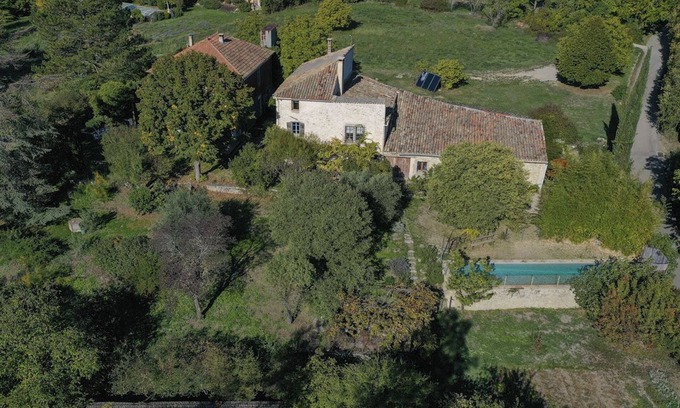 Mane House | La Norgère, 6-person gîte with swimming pool.