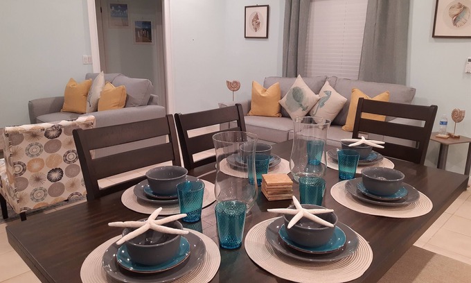Treasure Cay Villa | La Nueva Beach home two minute walk to beach & 1 minute walk to the golf course