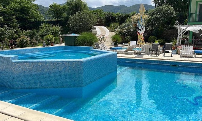 Mehadia House | La Păstrăvărie