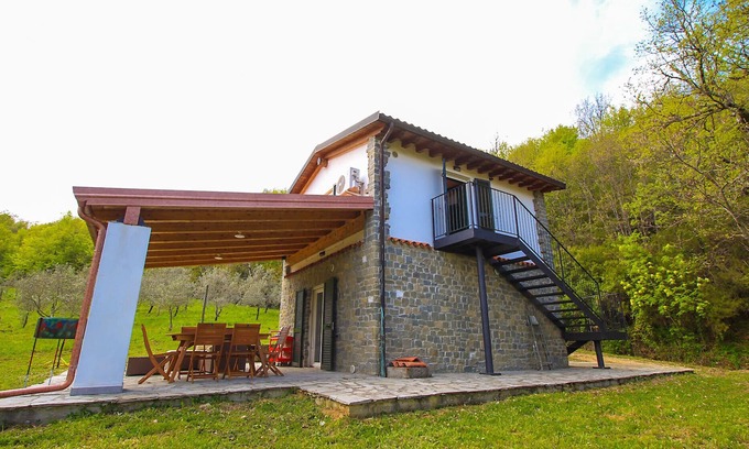 San Terenzo Monti House | La Padula - Casa Fantasma