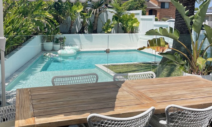 Coolum Beach House | La Palma -Coolum Beach Retreat