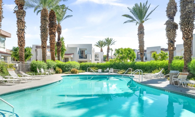 Palm Springs Condo | La Palme 1st Floor 2 Bedrooms 2 Bathrooms