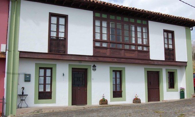 Carabano House | La Panera Blanca, a place with views.