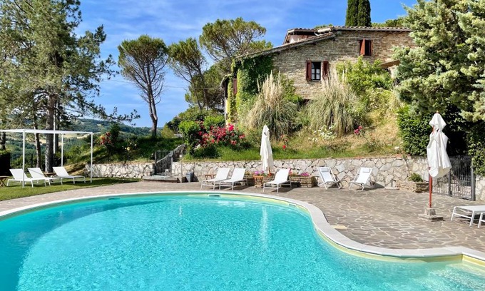 Monteluiano House | La Panoramica Gubbio - Maison de Charme - Casette e appartamenti self catering per vacanze meravigliose!