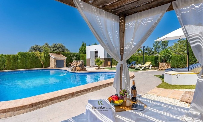Loja Villa | La Pedriza de Loja by Ruralidays