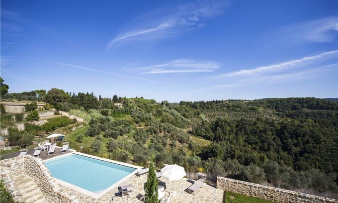 Castelfalfi Apartment | La Pergola