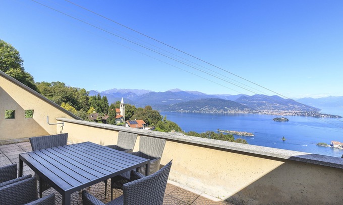 Someraro Apartment | La Perla Del Lago
