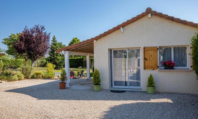 Saint-Illiers-la-Ville House | La Petite Californie