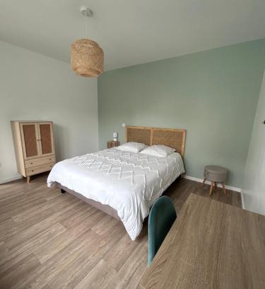 Brienon-sur-Armancon Apartment | La petite maison