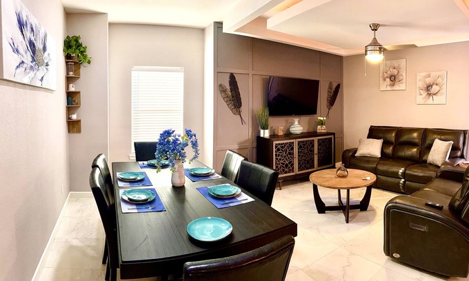 Pharr Apartment | La Petite Magnolia, family and pet friendly