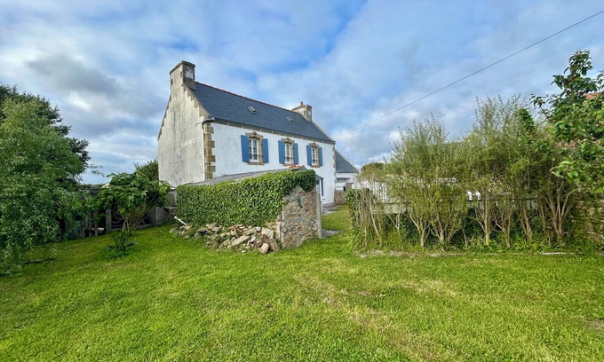 Cleden-Cap-Sizun House | La Petite Maison du CAPnAuthentic CAP house located near the ocean