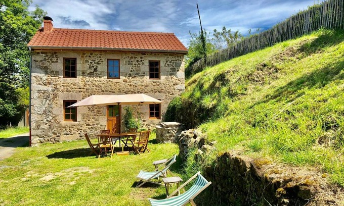Croze House | La petite Maison du Bonheur & Jacuzzi