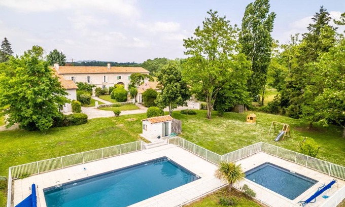 Ronsenac House | La petite Maison