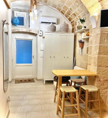 Oria Historic Centre Apartment | La Petraviva