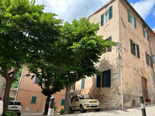 Serra San Quirico House | La Piazzetta