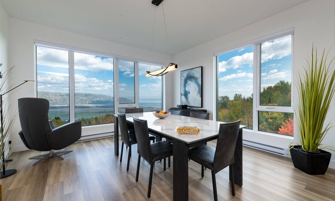 Baie-St-Paul Apartment | La Pignoronde, 201
