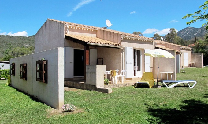 Sagone House | La Pinède, bungalow 6 pers. by Interhome