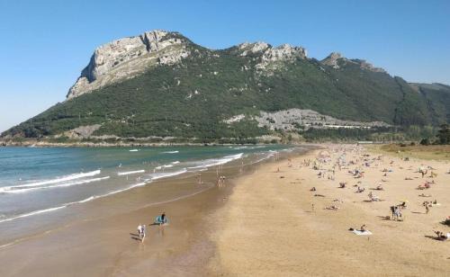 Castro Urdiales House | La Playa