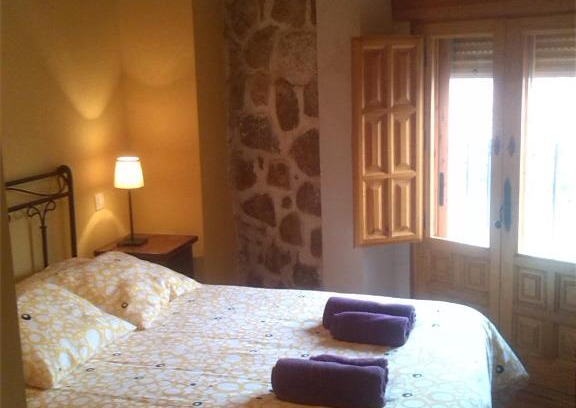 Villatoro House | La plaza