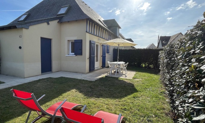 Port Guillaume House | "La poop" House Dives sur mer/Cabourg 6 pers. Sea access - swimming pool on foot