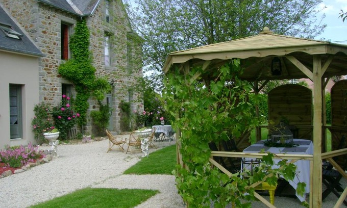 Saint-Denoual Bed & Breakfast | La Porte Ouverte