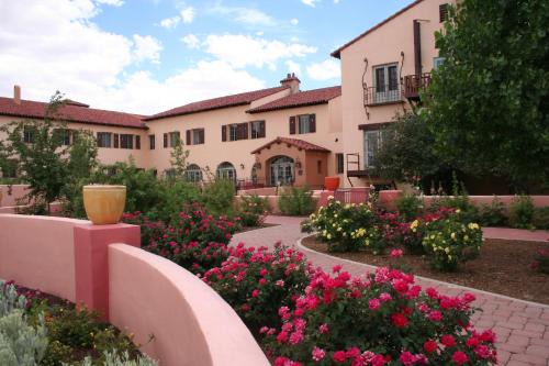 Winslow Hotel | La Posada Hotel and Gardens