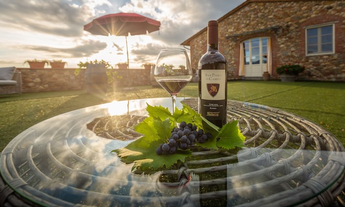 Montecarlo Villa | La Principessa Tuscan farmhouse with pool on wine road of Montecarlo-Lucca